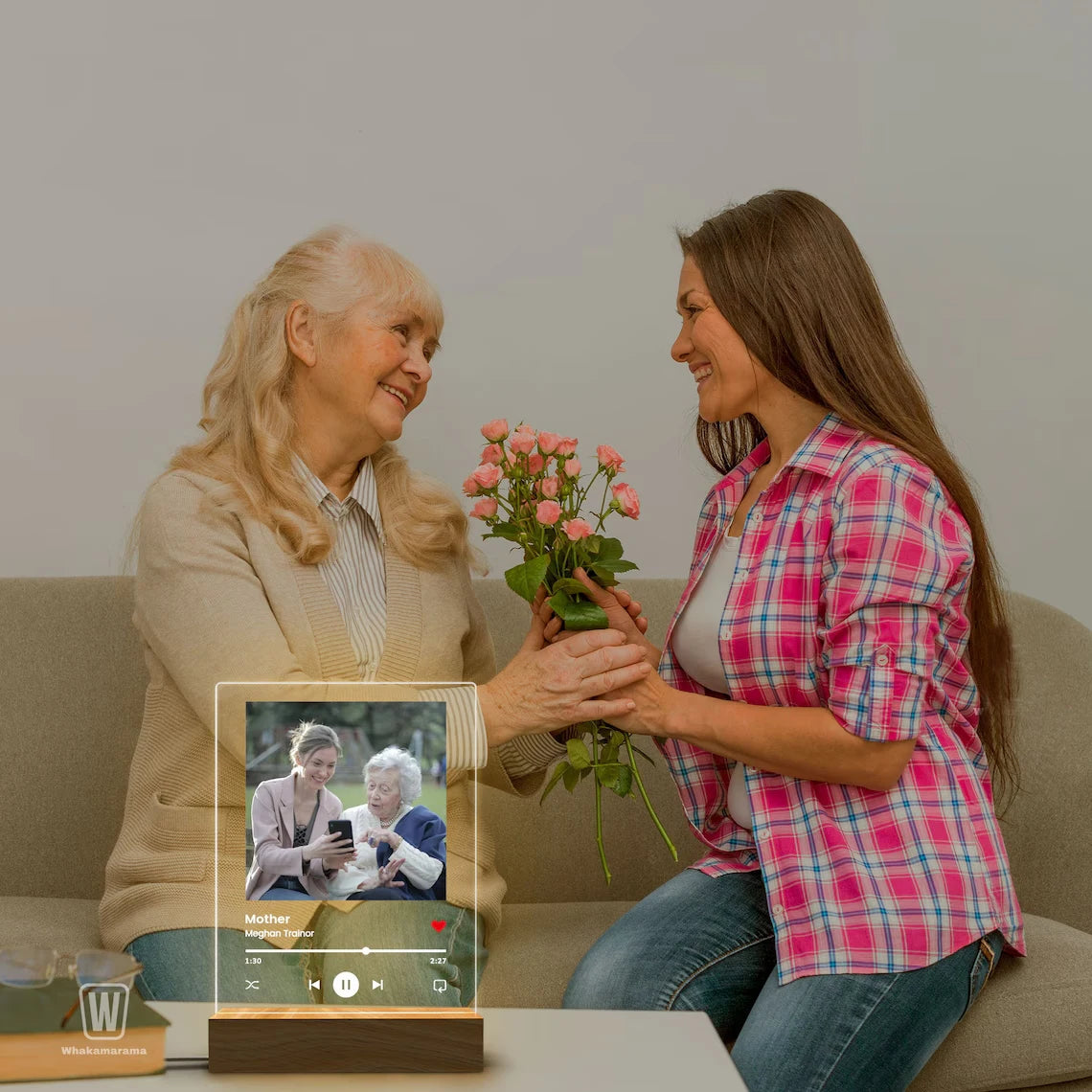 Personalized Acrylic Music Plaque with Photo & LED Light – Custom Song Frame Gift for Couples, Mom & Family